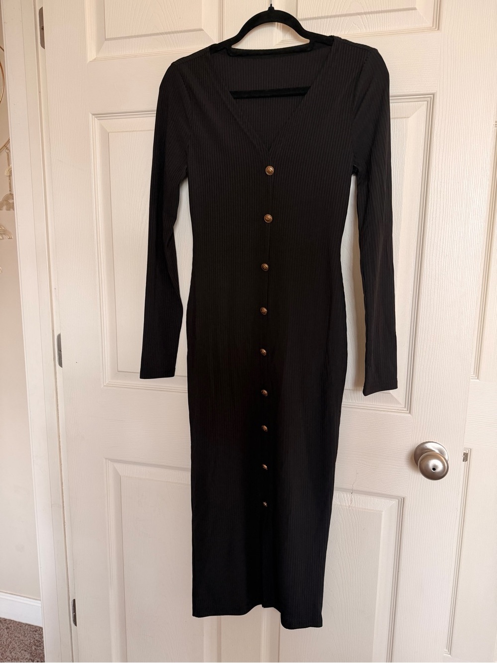 YOZY Black Ribbed Button Front Midi Dress – Size Small